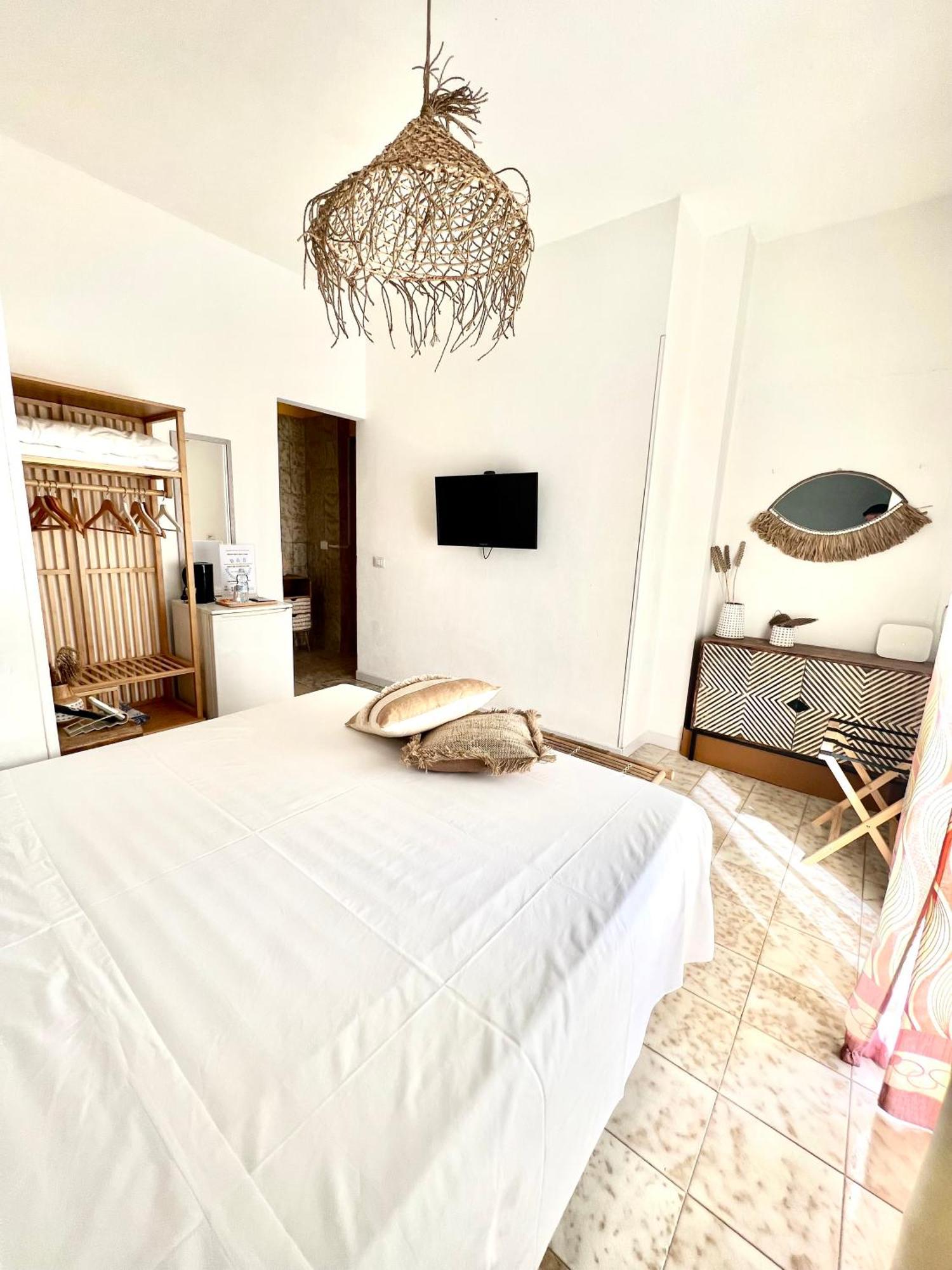 Terrazze Sul Mare Bed and Breakfast Pozzallo Eksteriør billede