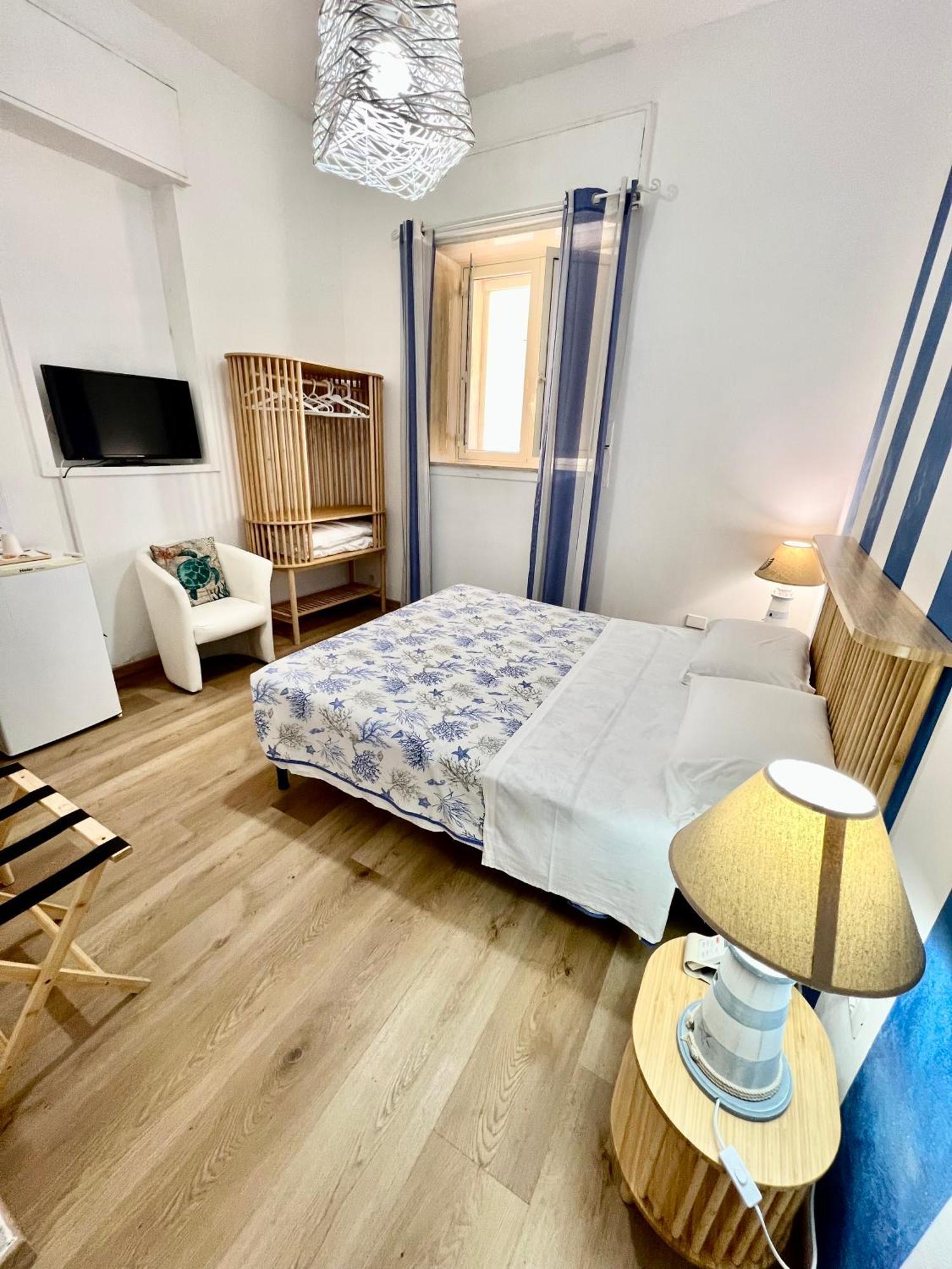 Terrazze Sul Mare Bed and Breakfast Pozzallo Eksteriør billede