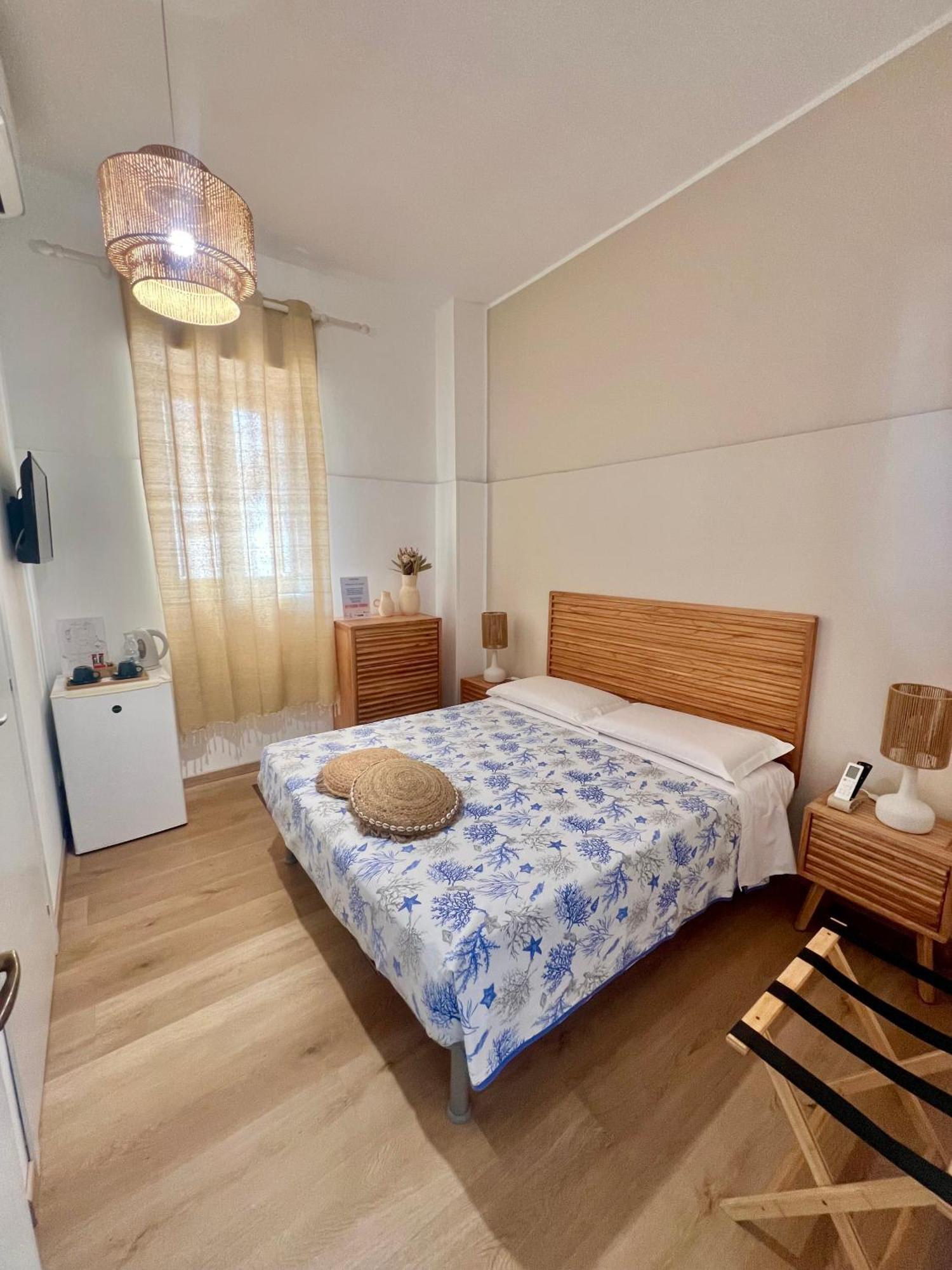 Terrazze Sul Mare Bed and Breakfast Pozzallo Eksteriør billede
