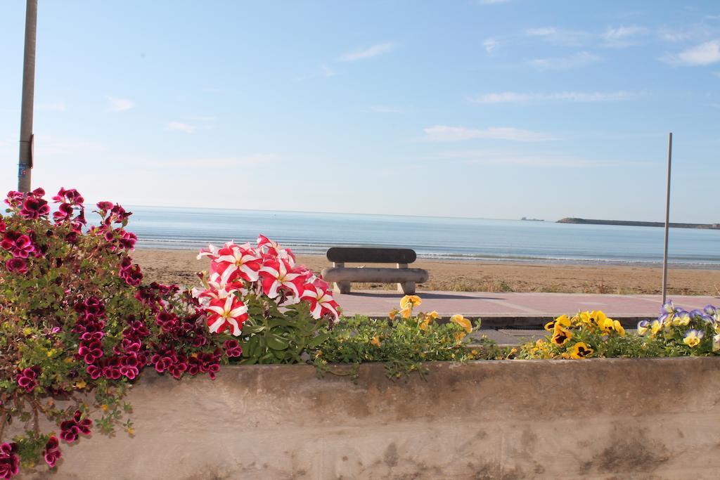 Terrazze Sul Mare Bed and Breakfast Pozzallo Eksteriør billede