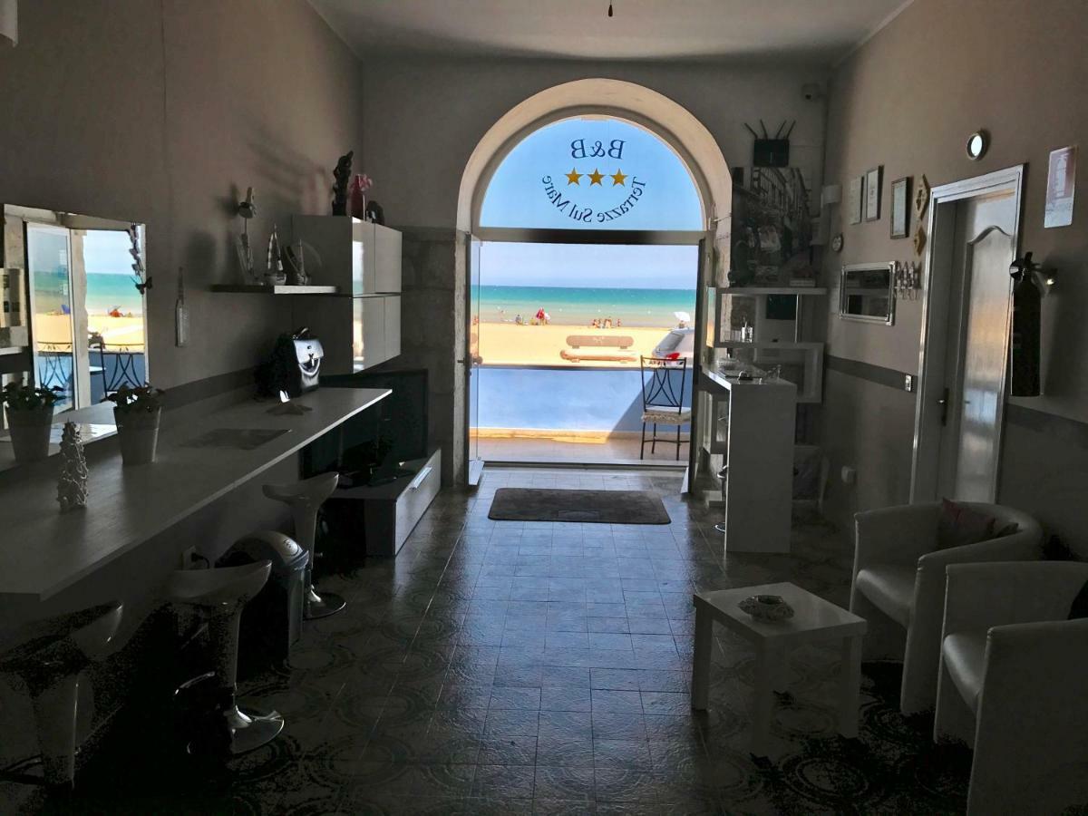 Terrazze Sul Mare Bed and Breakfast Pozzallo Eksteriør billede